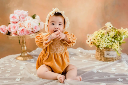 图木舒克宝宝对妈妈的爱